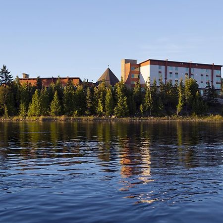 Manitoulin Hotel And Conference Centre Little Current Екстериор снимка